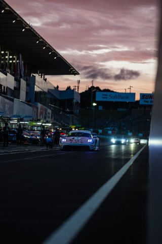 49th SUZUKA 1000km - Intercontinental GT Challenge Round 4 - Foto: Gruppe C Photography; #6 Porsche 911 GT3 R (992), Origine Motorsport: Laurin Heinrich, Alessio Picarello, Bastian Buus
 | Gruppe C GmbH